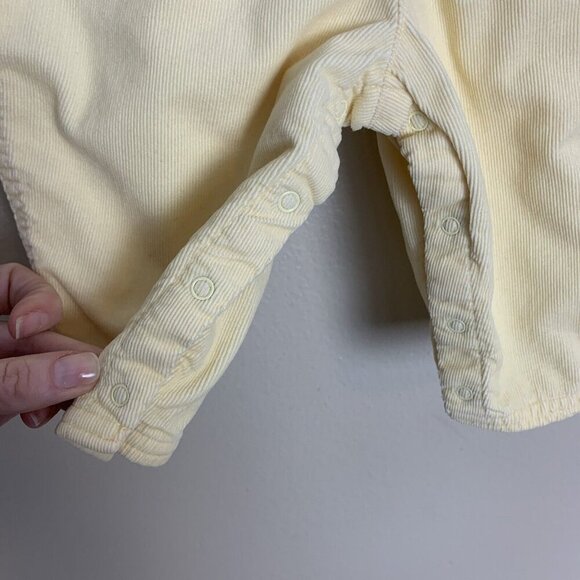 Baby Gap Corduroy Overalls Yellow Snap Leg Boys Girls Newborn NB - Picture 5 of 14